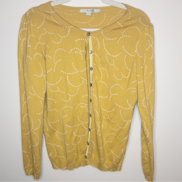 Boden Sweaters - Boden Crew Neck Polka Dot Pattern Button Up Cardigan